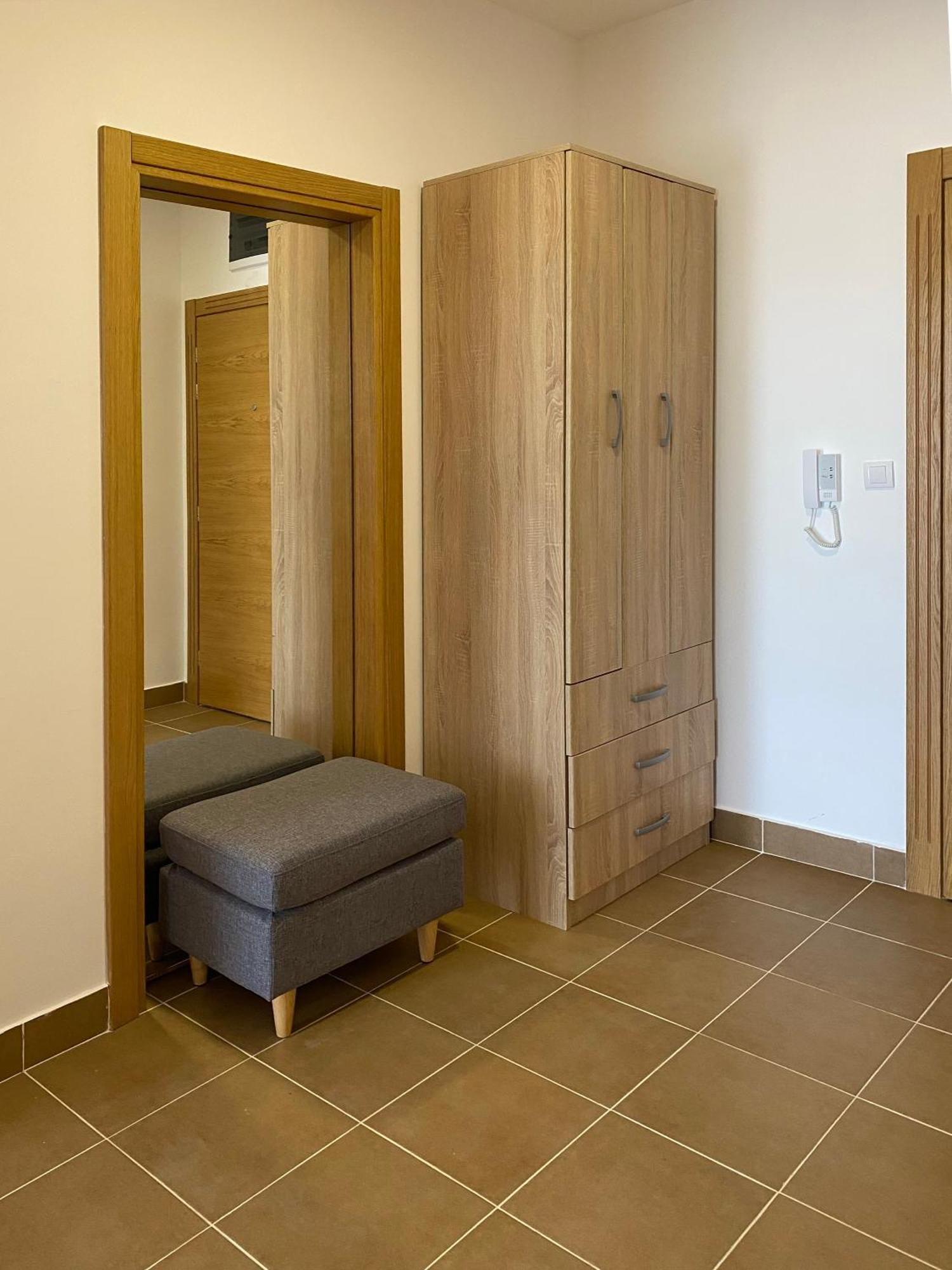 Apartment Sova Tivat Exterior photo